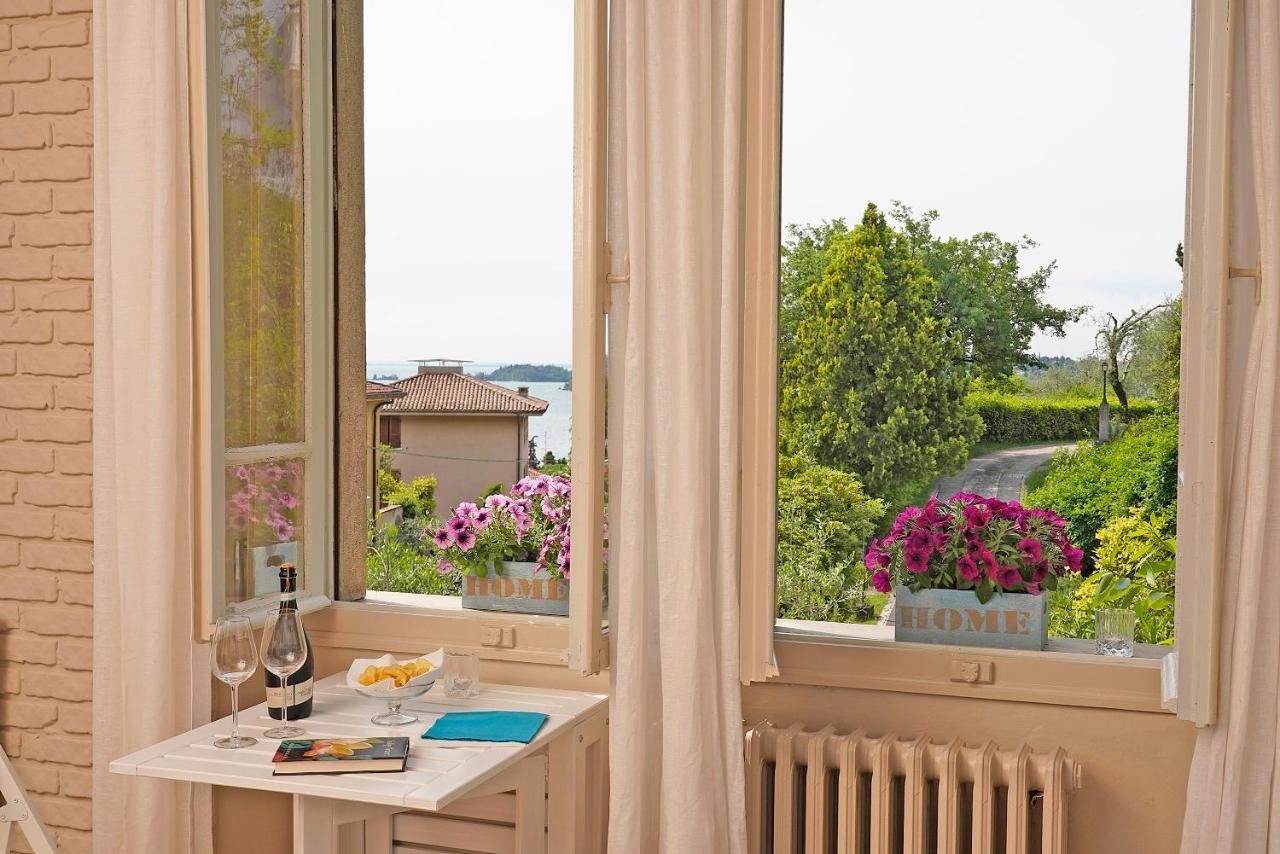 Valle Fiorita 42 - Lake View Studio Gardone Riviera Exteriör bild